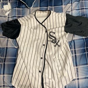 Vintage white Sox jersey